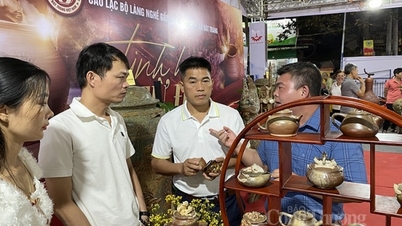 Hà Nội: Khai mạc Triển lãm các sản phẩm OCOP, thủ công mỹ nghệ và làng nghề Bát Tràng 2023