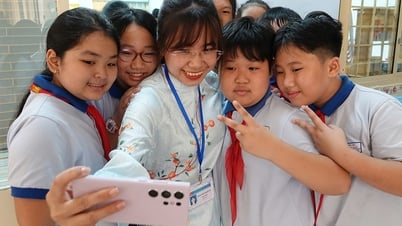Cần làm rõ về cách thức trả lương nhà giáo