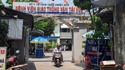 Không được hưởng phụ cấp nghề ngành y chỉ vì hai chữ ‘tương đương’