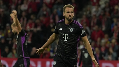 Kane phá kỷ lục của Klose