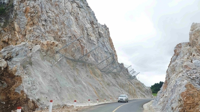 Thanh Hóa kiến nghị bổ sung giải pháp chống sạt lở núi đá ở cầu vượt cao tốc