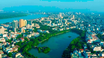 រូបភាពដ៏ស្រស់ស្អាតនៃបឹង Hoan Kiem