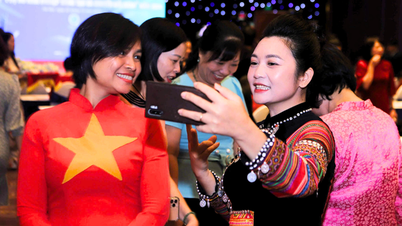 Awarding ceremony of the contest "Women's creative startups and green transformation" in 2024 in the Northern region