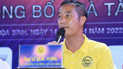 Lê Quốc Vượng và 23 học viên hoàn thành khóa học HLV bằng B