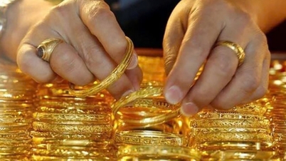 Vàng lại tăng vượt mốc 2.500 USD