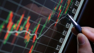 VN-Index slightly decreased, bright spots in securities and oil and gas groups