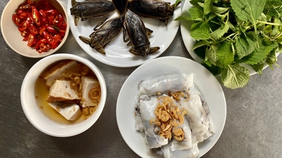 ភោជនីយដ្ឋាន Banh cuong ca cuong គ្រប់គ្រងដោយគ្រួសារ Thanh Tri 4 ជំនាន់