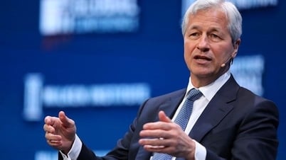 CEO JPMorgan chỉ trích các ngân hàng trung ương dự báo sai