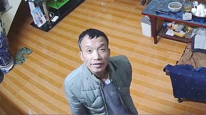 Nghe lời bố gọi qua camera, con gái lấy chồng xa liền tức tốc về nhà