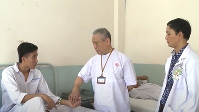 GS-TS-BS Văn Tần: Biểu tượng trong lĩnh vực ngoại khoa đã đi xa...