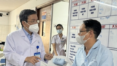 Uống 300ml nước khi thức dậy có thể đẩy lùi nguy cơ bệnh thận