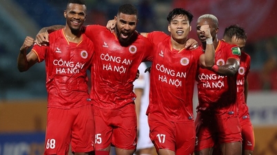 CLB Công an Hà Nội soán ngôi đội Thanh Hóa
