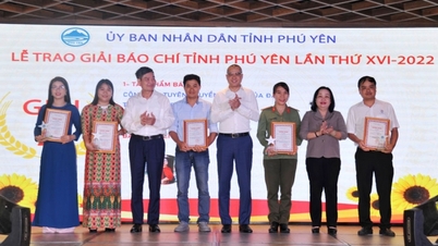 Phu Yen félicite 27 œuvres lors de la cérémonie de remise des prix de la presse provinciale de Phu Yen 2022