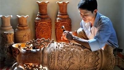 Tinh xảo, đặc sắc với sản phẩm OCOP gỗ Vân Hà, huyện Đông Anh