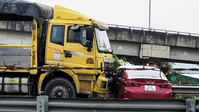 ទីក្រុងហូជីមិញ - Trung Luong Expressway ស្ទះចរាចរណ៍ 5km បន្ទាប់ពីគ្រោះថ្នាក់