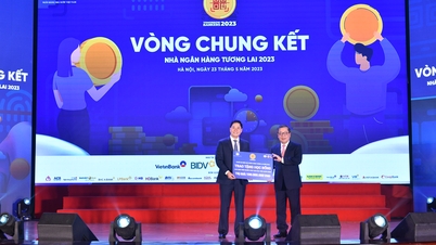 Chuỗi sự kiện truyền thông giáo dục tài chính “Nhà ngân hàng tương lai năm 2023”