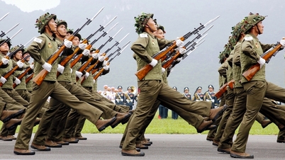 ការហាត់សមក្បួនដង្ហែចុងក្រោយ - ឧទ្ធម្ភាគចក្រ ៩ គ្រឿងហោះលើមេឃហាណូយ