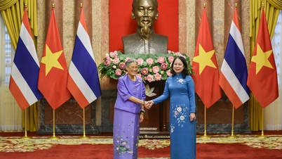 ព្រះអង្គម្ចាស់ Maha Chakri Sirindhorn នៃប្រទេសថៃ យាងទៅប្រទេសវៀតណាម