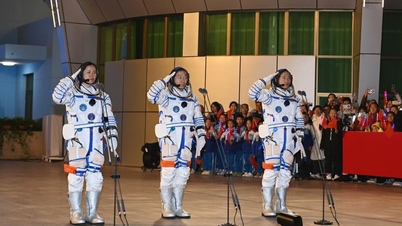 China launches Shenzhou 19 spacecraft