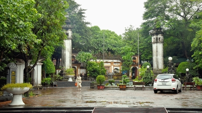 Miền di sản thành Vinh