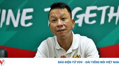 គ្រូ​បង្វឹក Van Sy Son និយាយ​ពី​លក្ខខណ្ឌ​សម្រាប់ Dinh Bac វិល​មក​កាន់​ទីលាន​វិញ។