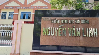 គ្រូ​សួរ​សិស្ស​ថា 'តើ​អ្នក​ពិត​ជា​មិន​ចូល​រៀន​គីមី​បន្ថែម​មែន​ទេ?' តើ​នាយក​សាលា​និយាយ​យ៉ាង​ណា?