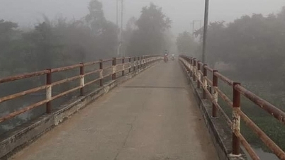 Sau trận đòn, thanh niên chặn đường chém chết đối thủ trên cầu Suối Cọp