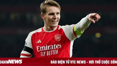 Arsenal giành quyền vào vòng 1/8 Cúp C1