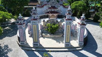 ចេតិយ​ឪពុក​កូន​បង្កើត​អាជីព​ជាង​មាស​វៀតណាម