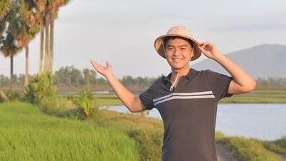 Chàng trai giành 3 học bổng chính phủ trong một năm