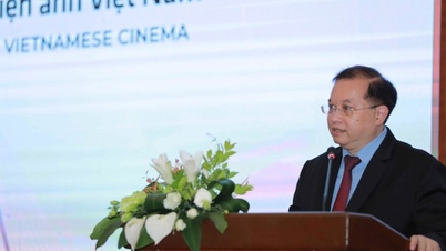 Deputy Minister Ta Quang Dong attended the workshop "French cinema and its relationship with Vietnamese cinema"