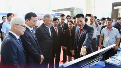 Phó Thủ tướng Chính phủ và Bộ trưởng Bộ TT&amp;TT đánh giá cao hệ sinh thái số ứng dụng trợ lý trí tuệ nhân tạo MISA AVA