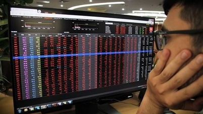 Stocks fell again, trading was gloomy at the beginning of the week