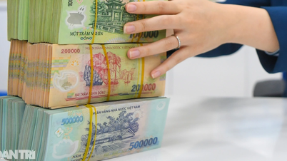 Lần đầu tiên lịch sử: Lãi suất tiết kiệm về dưới 2%/năm