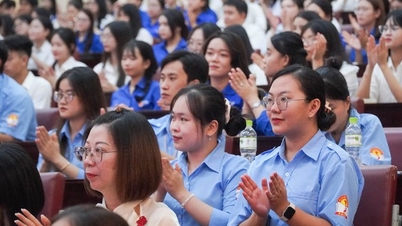 능력이 있는 학생은 자연스럽게 매력을 느끼게 된다.
