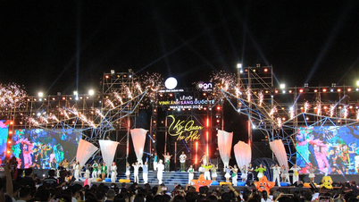 ตื่นตาตื่นใจไปกับค่ำคืนสุดท้ายของเทศกาล Nha Trang Bay of Light ประจำปี 2024