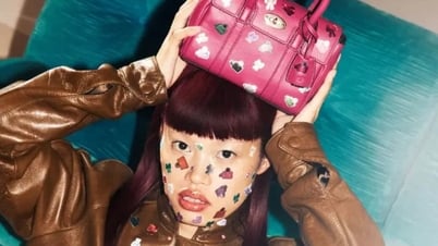 Gen Z tìm vui trong trend thời trang rối cả mắt