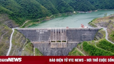 Mực nước liên tục thấp, nhà máy thủy điện Bản Vẽ chỉ hoạt động 40% công suất