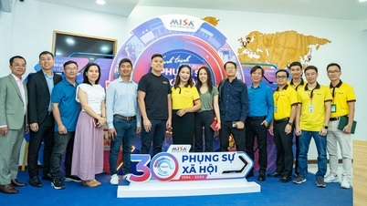 Thành viên Mạng lưới Đổi mới sáng tạo Việt Nam đến thăm và làm việc với MISA