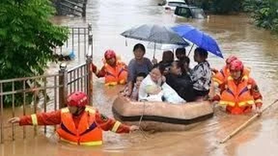 Trung Quốc sơ tán gần 250.000 người tránh lũ