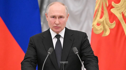 Mr. Putin will run as an independent candidate.