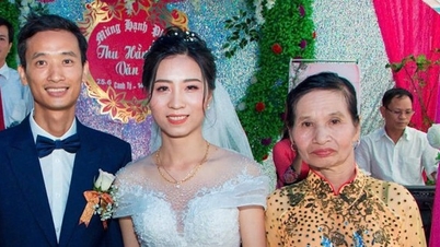 Giữa đám cưới, mẹ chồng hỏi một câu khiến con dâu ghi nhớ suốt 4 năm