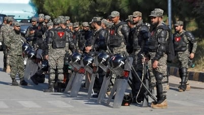Protests erupt in Pakistan, demanding the release of former Prime Minister Imran Khan