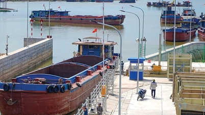 Lợi lớn nhờ tăng đầu tư đường thủy, đường sắt