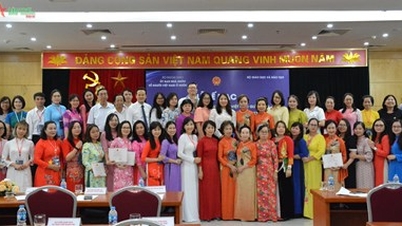 Bế mạc tập huấn giảng dạy tiếng Việt cho giáo viên người Việt Nam ở nước ngoài năm 2023