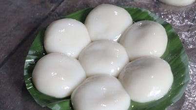 Loại bánh to tròn, căng bóng của người Tày, Nùng xứ Lạng dâng lên gia tiên, cầu mùa màng bội thu