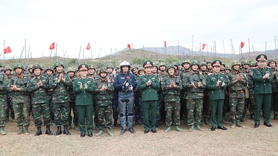 QĐND Việt Nam phát huy phẩm chất “Bộ đội Cụ Hồ” trong xây dựng và bảo vệ Tổ quốc