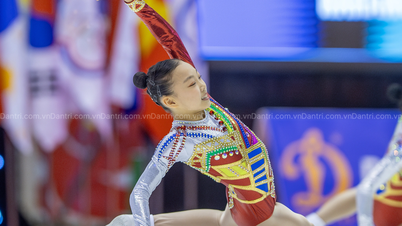 ទស្សនា​កីឡា​កាយសម្ព័ន្ធ​នារី​ដ៏​ស្រស់​ស្អាត​ចូលរួម​ប្រកួត​ជើងឯក​អាស៊ី​នៅ​ទីក្រុង​ហាណូយ