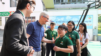 Học sinh lớp 4 chất vấn Tim Cook "vì sao giá thiết bị Apple đắt thế?"