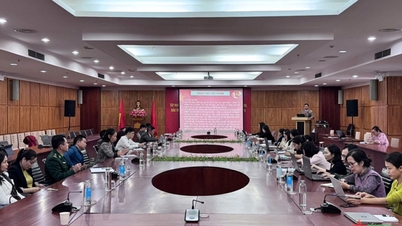 Quang Ninh organizes training on skills to create political works to protect the Party's ideological foundation.